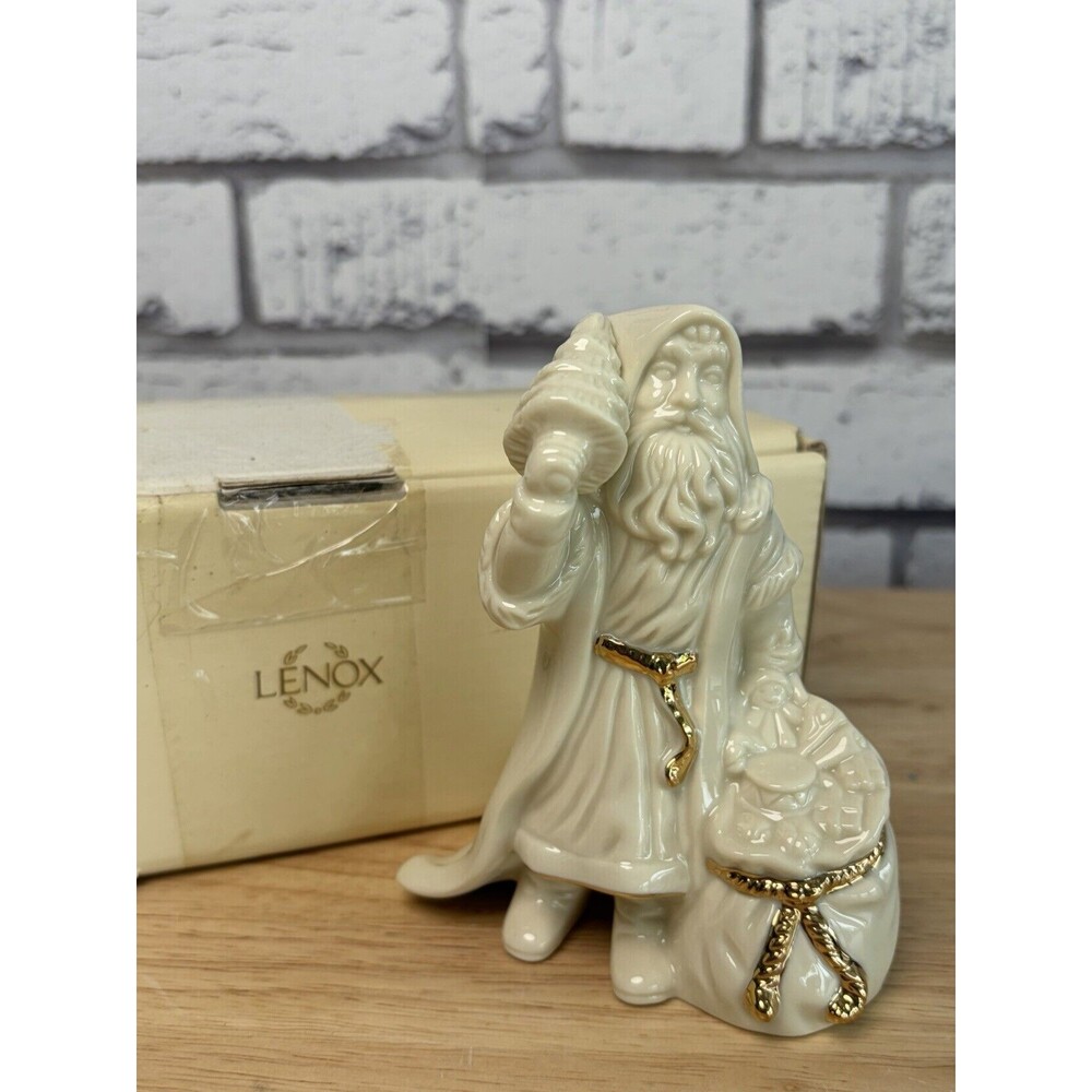Lenox Classic Kris Kringle Figurine Santa Claus Porcelain White Gold Trim 4.5”